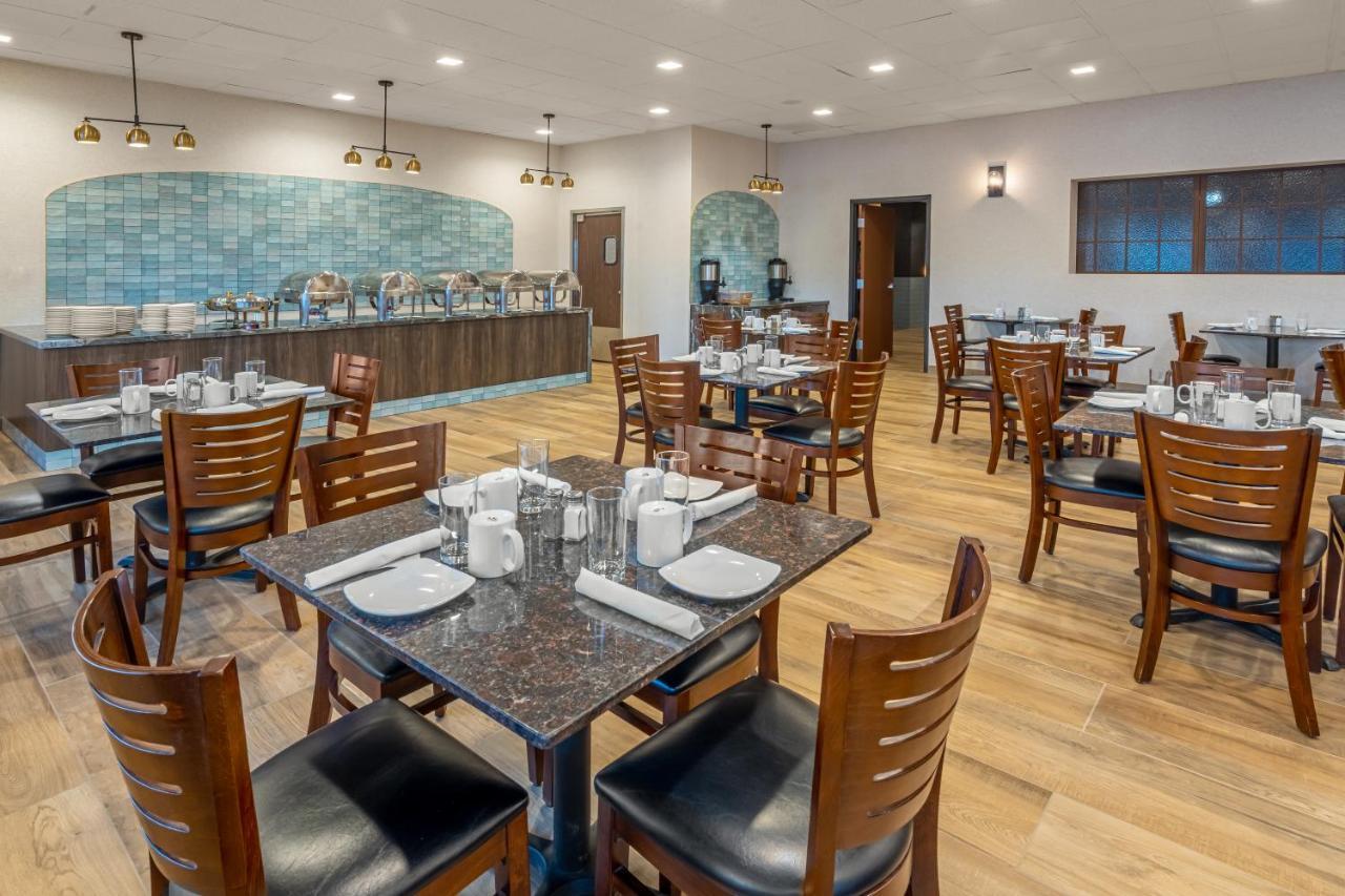 Grand Williston Hotel And Conference Center المظهر الخارجي الصورة